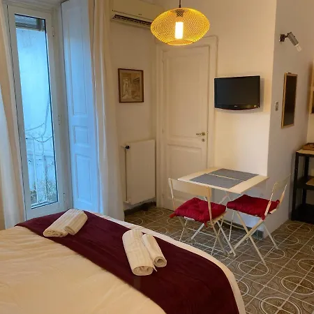 Rooms In San Domenico Maggiore 3-2